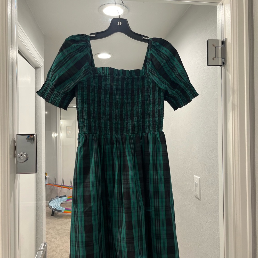 Draper James Green Pleated Puff Sleeve Sundress